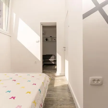 Apartment Ena - Located In Quiet Area 500m Of The Sea *